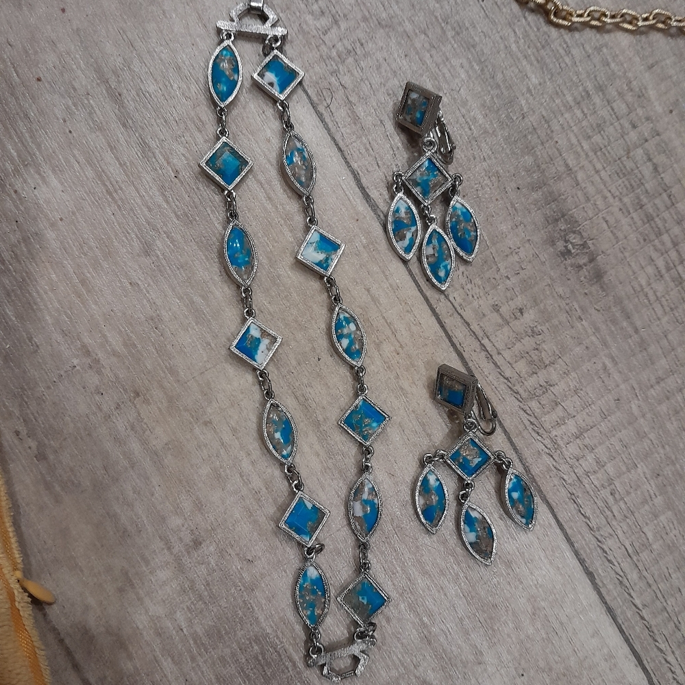 A whole lot of NY Celebrity vintage jewelry - Picture 3 of 8